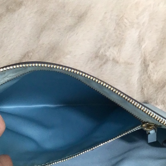 VALENTINO GARAVANI Rock Stud Flat Clutch Wristlet EUC w/ Tags Light Pastel Blue - Picture 14 of 16